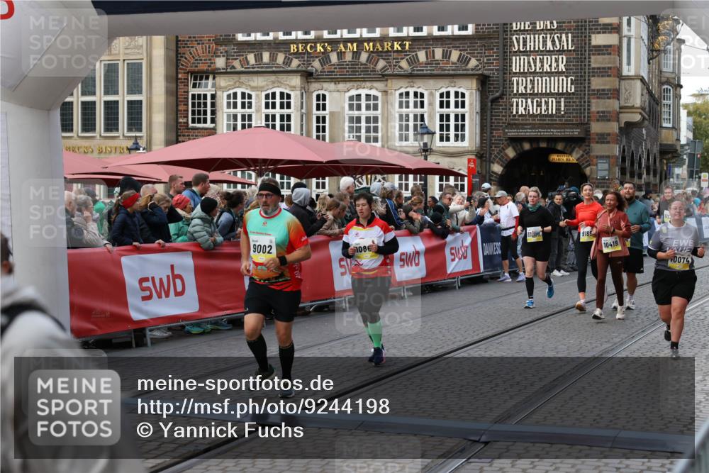 05.10.2025 - 20. swb-Marathon Bremen Yannick Fuchs http://msf.ph/oto/9244198 05.10.2025 11:09:36 Ziel 9002, 9185, 9493, 9649, 9945, 10074, 10214, 10419, 10865, 11037, 11218, 11447, 11614 meine-sportfotos.de