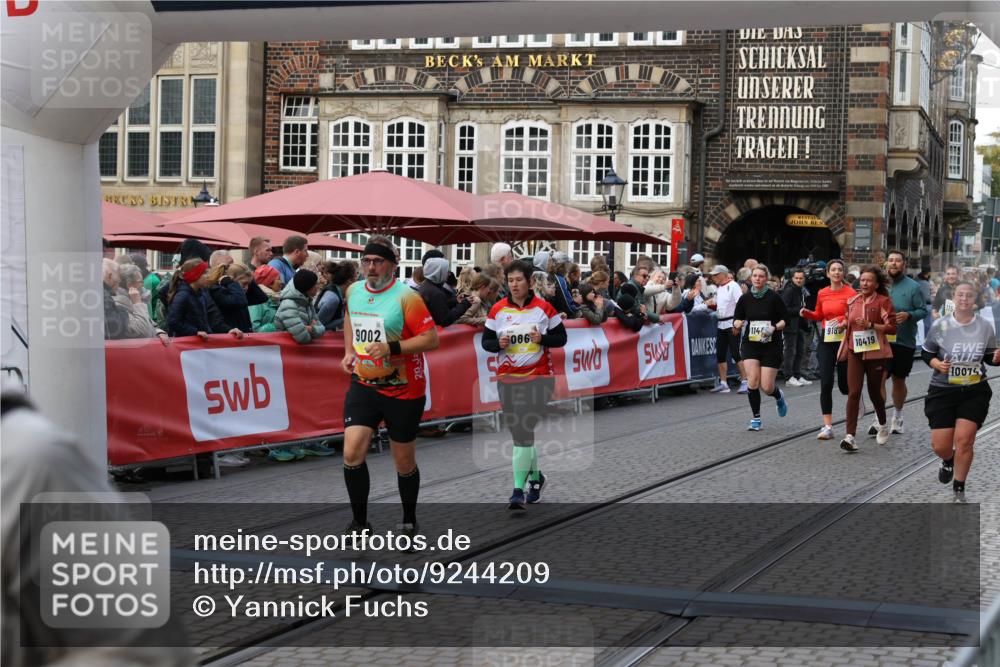 05.10.2025 - 20. swb-Marathon Bremen Yannick Fuchs http://msf.ph/oto/9244209 05.10.2025 11:09:36 Ziel 9002, 9185, 9493, 9649, 9945, 10074, 10214, 10419, 10865, 11037, 11218, 11447, 11614 meine-sportfotos.de