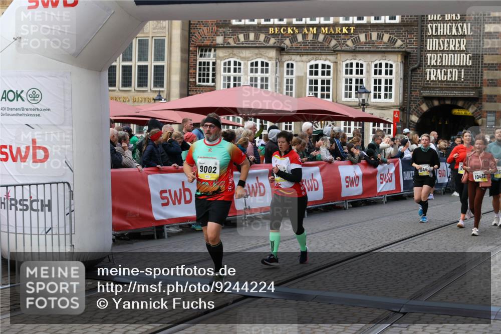 05.10.2025 - 20. swb-Marathon Bremen Yannick Fuchs http://msf.ph/oto/9244224 05.10.2025 11:09:36 Ziel 9002, 9185, 9493, 9649, 9945, 10074, 10214, 10419, 10865, 11037, 11218, 11447, 11614 meine-sportfotos.de