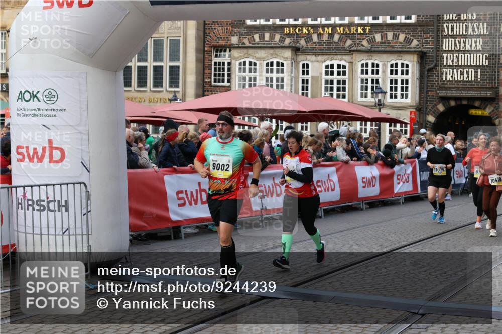 05.10.2025 - 20. swb-Marathon Bremen Yannick Fuchs http://msf.ph/oto/9244239 05.10.2025 11:09:36 Ziel 9002, 9185, 9493, 9649, 9945, 10074, 10214, 10419, 10865, 11037, 11218, 11447, 11614 meine-sportfotos.de