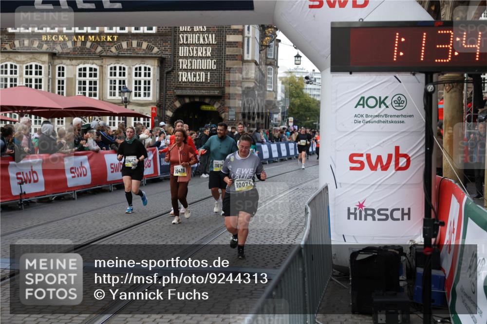 05.10.2025 - 20. swb-Marathon Bremen Yannick Fuchs http://msf.ph/oto/9244313 05.10.2025 11:09:37 Ziel 9002, 9185, 9493, 9649, 9945, 10074, 10214, 10419, 10865, 11037, 11218, 11447, 11614 meine-sportfotos.de