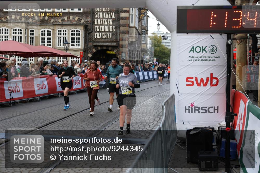 05.10.2025 - 20. swb-Marathon Bremen Yannick Fuchs http://msf.ph/oto/9244345 05.10.2025 11:09:37 Ziel 9002, 9185, 9493, 9649, 9945, 10074, 10214, 10419, 10865, 11037, 11218, 11447, 11614 meine-sportfotos.de