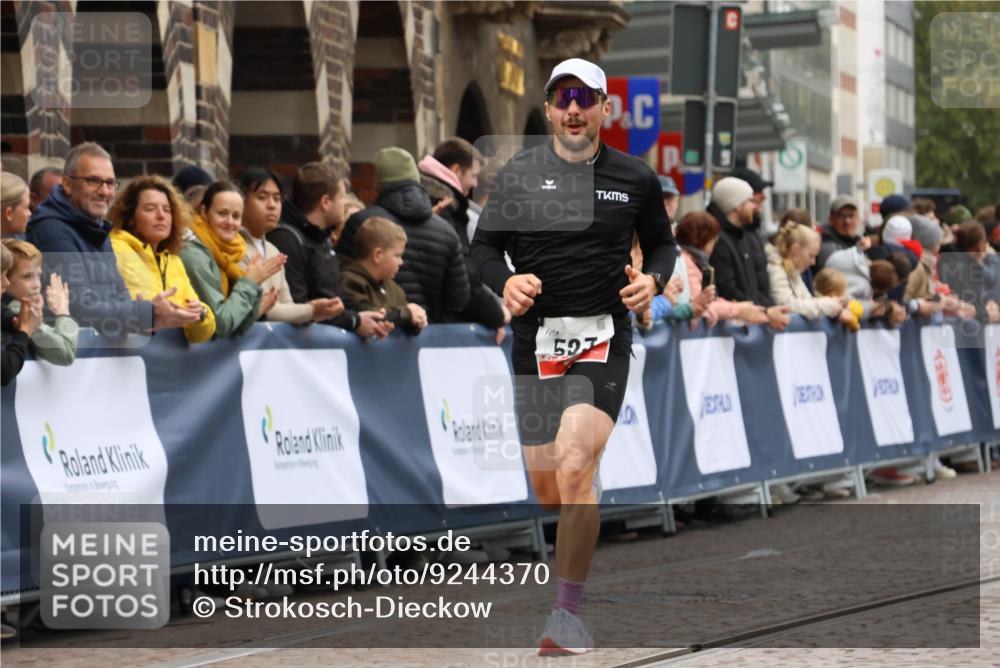05.10.2025 - 20. swb-Marathon Bremen Strokosch-Dieckow http://msf.ph/oto/9244370 05.10.2025 12:45:26 Ziel 593 meine-sportfotos.de