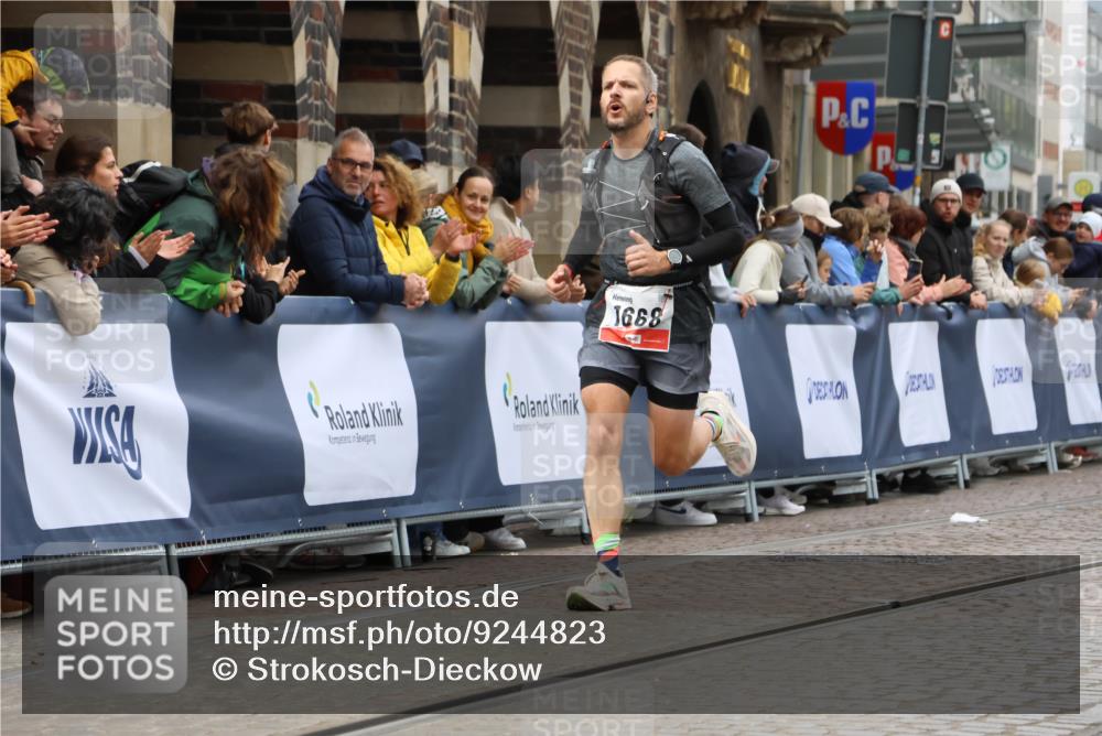 05.10.2025 - 20. swb-Marathon Bremen Strokosch-Dieckow http://msf.ph/oto/9244823 05.10.2025 12:46:09 Ziel 758, 1303, 1668 meine-sportfotos.de