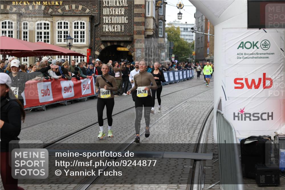 05.10.2025 - 20. swb-Marathon Bremen Yannick Fuchs http://msf.ph/oto/9244877 05.10.2025 11:11:23 Ziel 8865, 9011, 9245, 9264, 9273, 9386, 9479, 9822, 9823, 9836, 9837, 10183, 10614, 11158, 11568, 11578, 11580 meine-sportfotos.de