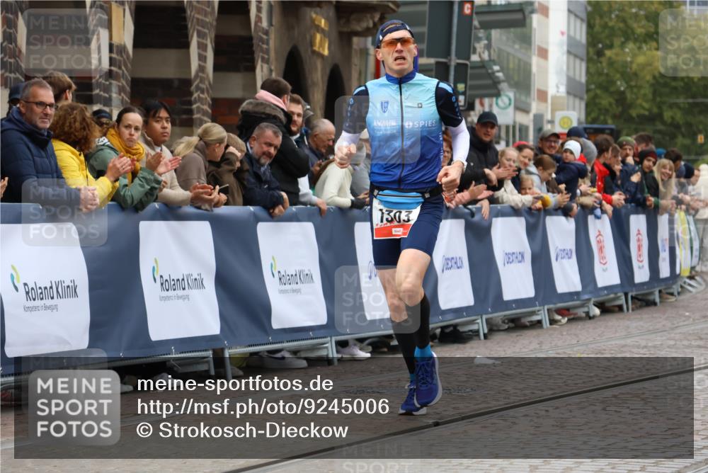 05.10.2025 - 20. swb-Marathon Bremen Strokosch-Dieckow http://msf.ph/oto/9245006 05.10.2025 12:46:16 Ziel 1303 meine-sportfotos.de