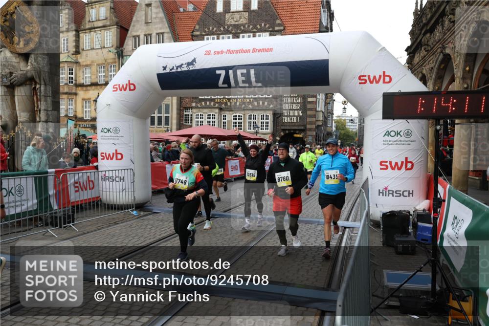 05.10.2025 - 20. swb-Marathon Bremen Yannick Fuchs http://msf.ph/oto/9245708 05.10.2025 11:10:07 Ziel 9288, 9410, 9561, 9685, 9760, 9972, 10435, 10448, 10515, 10659, 10860, 10885, 11381, 11405, 11634, 11748 meine-sportfotos.de