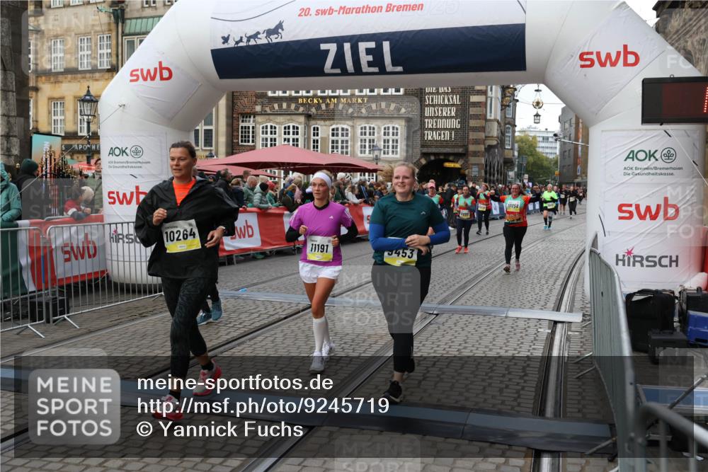 05.10.2025 - 20. swb-Marathon Bremen Yannick Fuchs http://msf.ph/oto/9245719 05.10.2025 11:11:45 Ziel 9453, 9999, 10058, 10264, 10320, 10333, 11030, 11172, 11191 meine-sportfotos.de