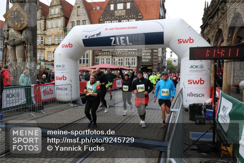 05.10.2025 - 20. swb-Marathon Bremen Yannick Fuchs http://msf.ph/oto/9245729 05.10.2025 11:10:07 Ziel 9288, 9410, 9561, 9685, 9760, 9972, 10435, 10448, 10515, 10659, 10860, 10885, 11381, 11405, 11634, 11748 meine-sportfotos.de