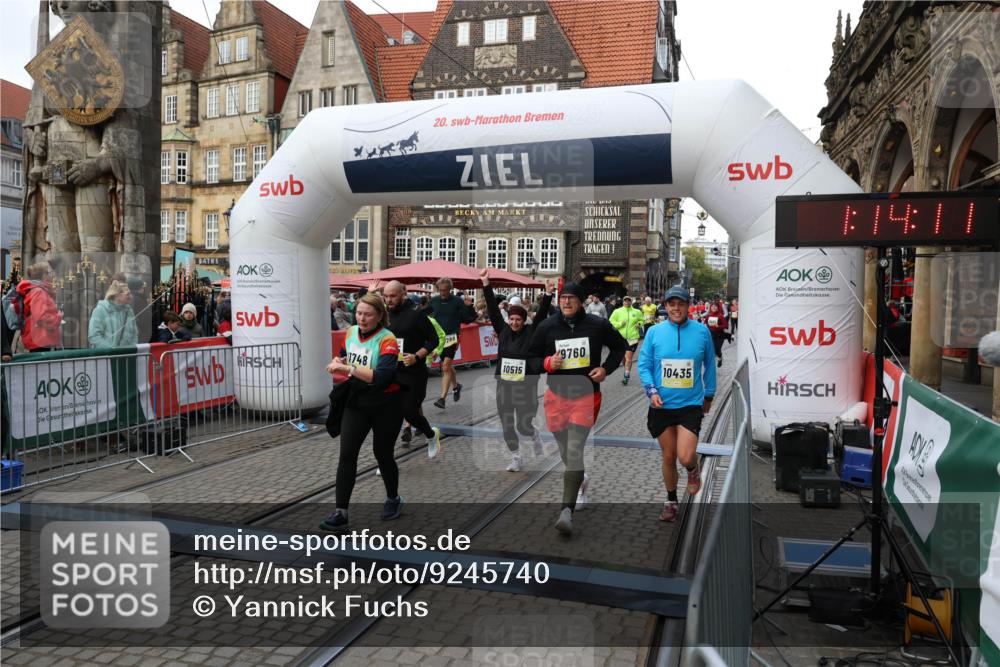 05.10.2025 - 20. swb-Marathon Bremen Yannick Fuchs http://msf.ph/oto/9245740 05.10.2025 11:10:07 Ziel 9288, 9410, 9561, 9685, 9760, 9972, 10435, 10448, 10515, 10659, 10860, 10885, 11381, 11405, 11634, 11748 meine-sportfotos.de