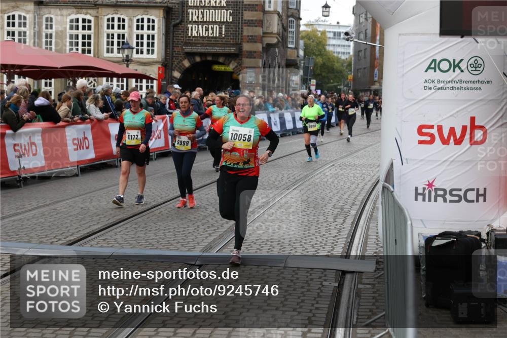05.10.2025 - 20. swb-Marathon Bremen Yannick Fuchs http://msf.ph/oto/9245746 05.10.2025 11:11:47 Ziel 9453, 9999, 10058, 10264, 10333, 11172, 11191 meine-sportfotos.de