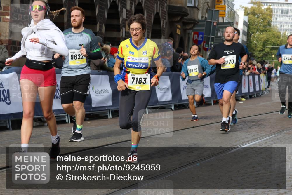 05.10.2025 - 20. swb-Marathon Bremen Strokosch-Dieckow http://msf.ph/oto/9245959 05.10.2025 10:58:41 Ziel 7163, 8585, 9346, 9359, 9370, 9529, 9540, 9622, 9714, 10263, 10527, 10561, 10591, 10679, 10871, 11078, 11651 meine-sportfotos.de