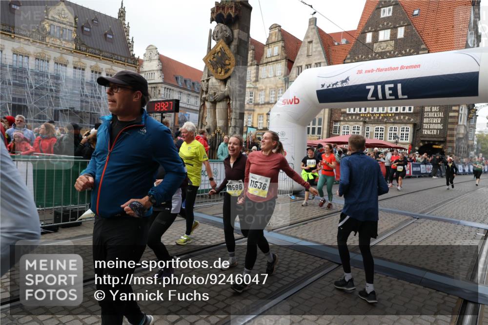 05.10.2025 - 20. swb-Marathon Bremen Yannick Fuchs http://msf.ph/oto/9246047 05.10.2025 11:10:16 Ziel 7799, 9470, 9476, 9554, 9561, 10082, 10383, 10563, 10596, 10659, 10969, 11204, 11261, 11401, 11536 meine-sportfotos.de