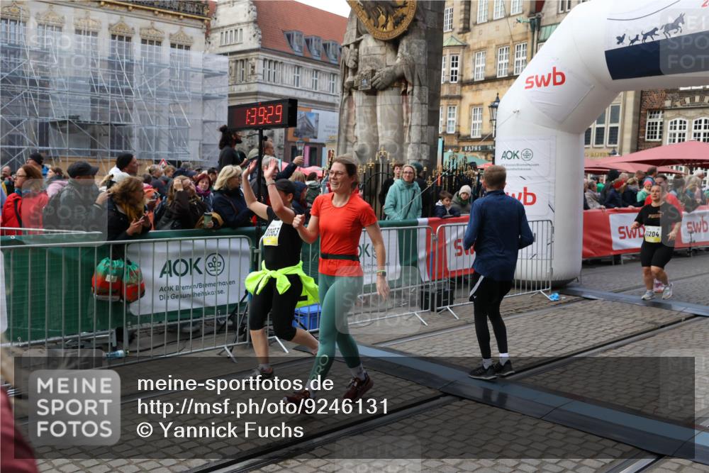 05.10.2025 - 20. swb-Marathon Bremen Yannick Fuchs http://msf.ph/oto/9246131 05.10.2025 11:10:18 Ziel 7799, 9470, 9476, 9554, 9806, 10082, 10383, 10563, 10596, 10969, 11204, 11261, 11401, 11536 meine-sportfotos.de
