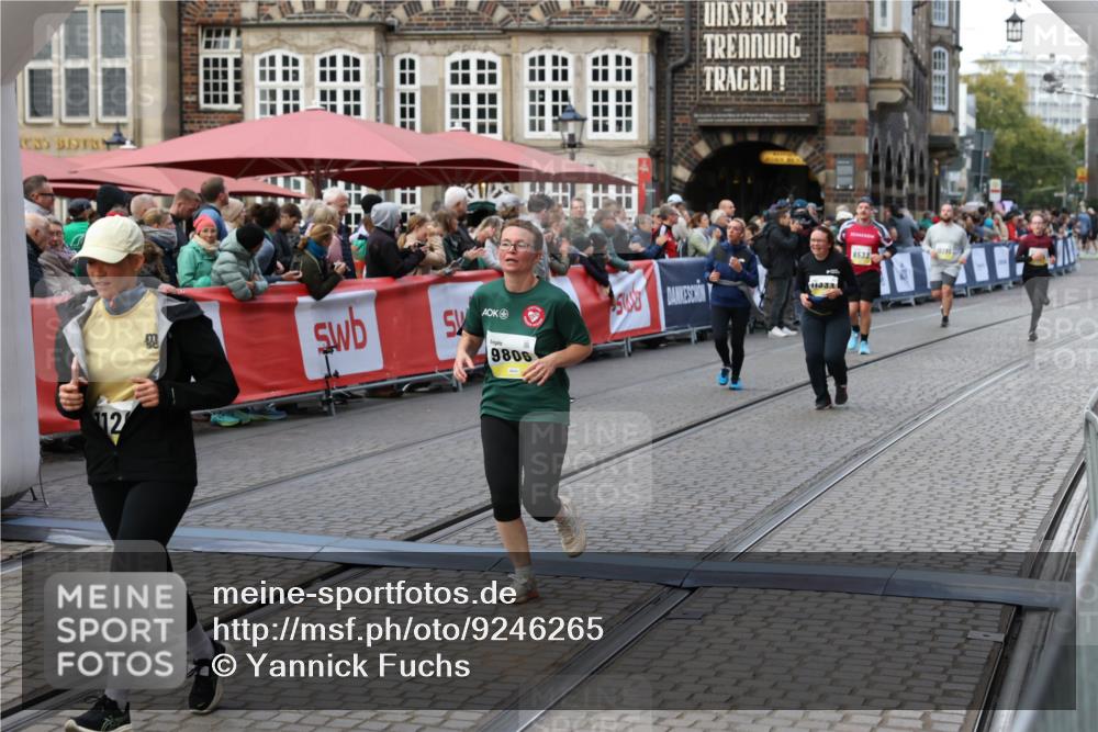 05.10.2025 - 20. swb-Marathon Bremen Yannick Fuchs http://msf.ph/oto/9246265 05.10.2025 11:10:21 Ziel 7799, 9806, 10082, 10563, 10596, 11204, 11261, 11333, 11536 meine-sportfotos.de