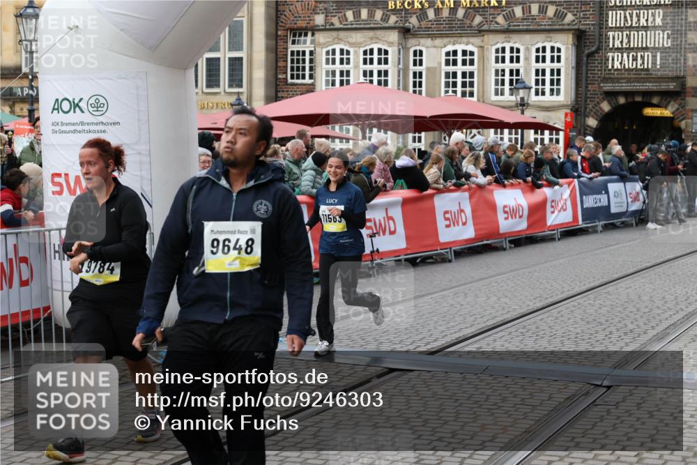 05.10.2025 - 20. swb-Marathon Bremen Yannick Fuchs http://msf.ph/oto/9246303 05.10.2025 11:12:00 Ziel 9648, 9784, 10540, 11088, 11563 meine-sportfotos.de