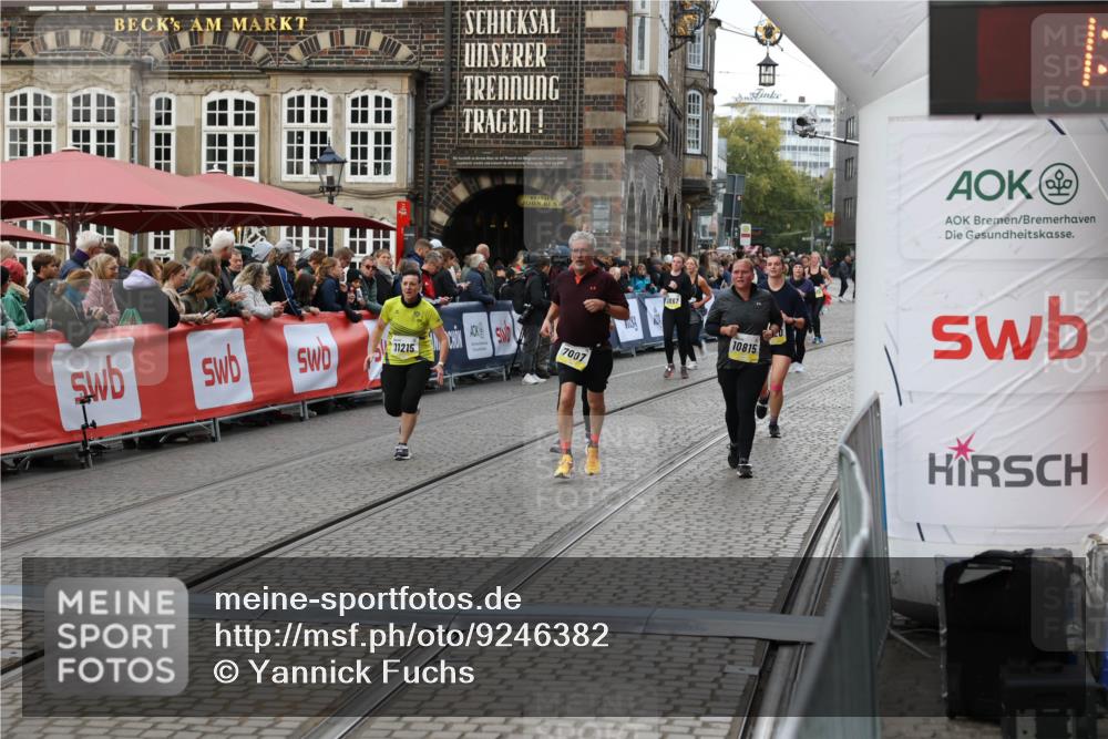 05.10.2025 - 20. swb-Marathon Bremen Yannick Fuchs http://msf.ph/oto/9246382 05.10.2025 11:12:02 Ziel 7007, 9420, 9648, 9784, 10540, 10815, 10839, 11088, 11215, 11563 meine-sportfotos.de