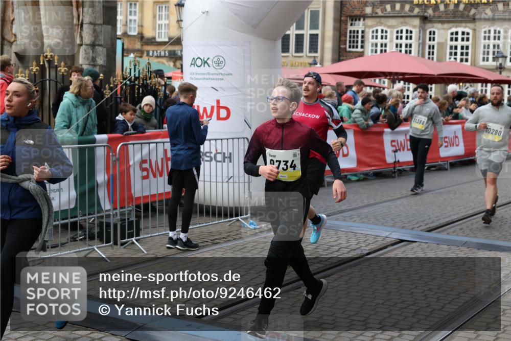 05.10.2025 - 20. swb-Marathon Bremen Yannick Fuchs http://msf.ph/oto/9246462 05.10.2025 11:10:27 Ziel 8533, 9734, 9806, 10189, 10280, 11333 meine-sportfotos.de