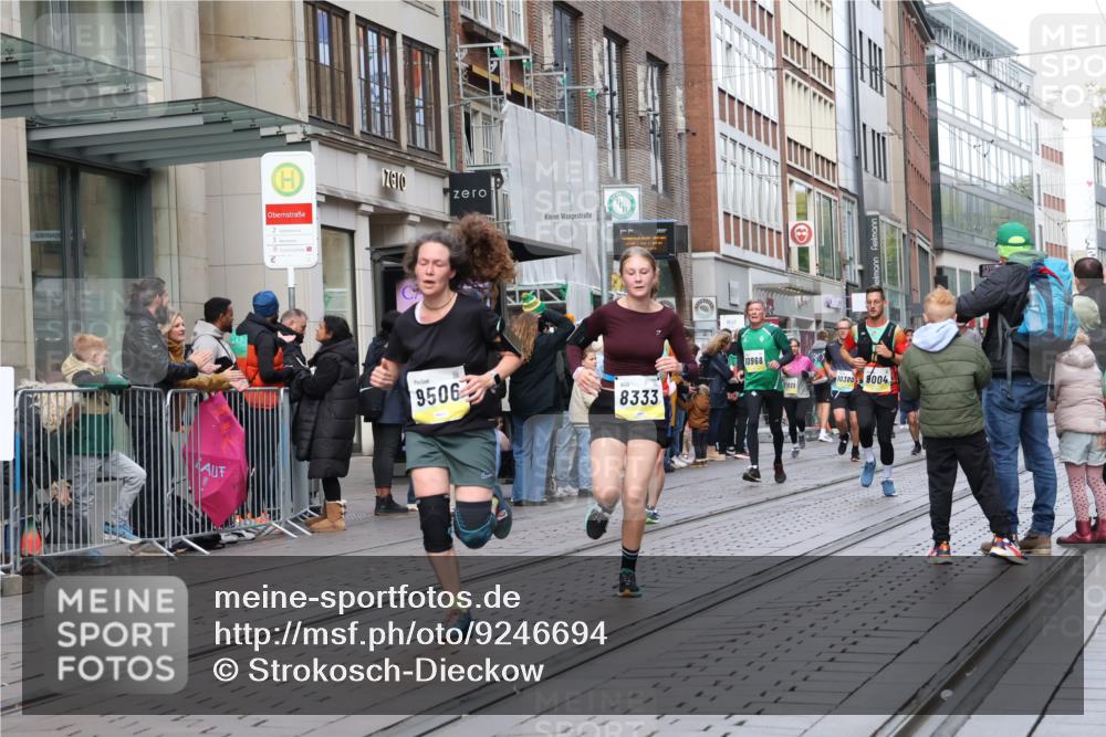 05.10.2025 - 20. swb-Marathon Bremen Strokosch-Dieckow http://msf.ph/oto/9246694 05.10.2025 10:51:28 Ziel 8333, 9004, 9259, 9268, 9506, 9683, 10380, 10436, 10581, 10584, 10625, 10716, 10817, 10918, 10968, 11080, 11136, 11325, 11361, 11394, 11484, 11689, 11696, 8333, 9004, 9259, 9268, 9506, 9683, 10380, 10436, 10581, 10584, 10625, 10716, 10817, 10918, 10968, 11080, 11136, 11325, 11361, 11394, 11484, 11689, 11696 meine-sportfotos.de