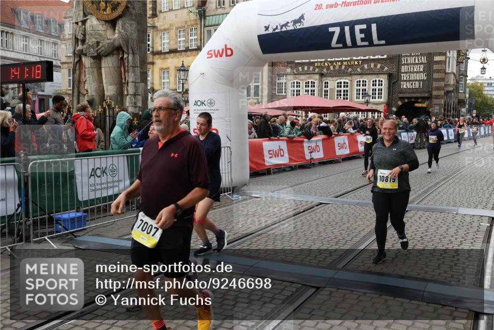 05.10.2025 - 20. swb-Marathon Bremen Yannick Fuchs http://msf.ph/oto/9246698 05.10.2025 11:12:07 Ziel 7007, 9420, 9726, 9867, 10815, 10839, 10849, 11215, 11563 meine-sportfotos.de