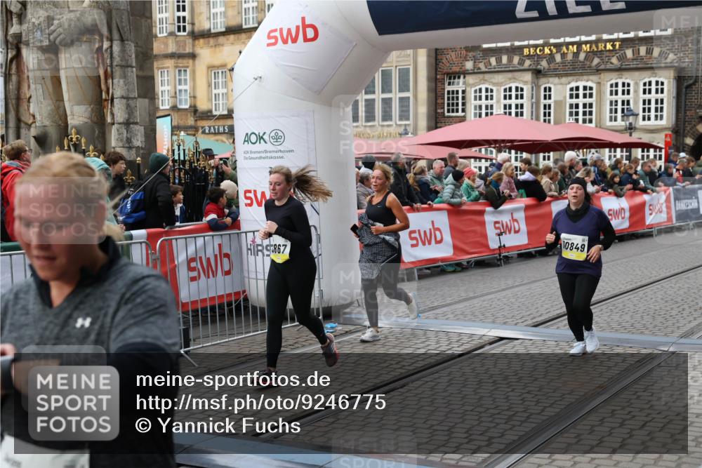 05.10.2025 - 20. swb-Marathon Bremen Yannick Fuchs http://msf.ph/oto/9246775 05.10.2025 11:12:10 Ziel 7007, 9420, 9726, 9867, 10499, 10815, 10839, 10849, 11215 meine-sportfotos.de
