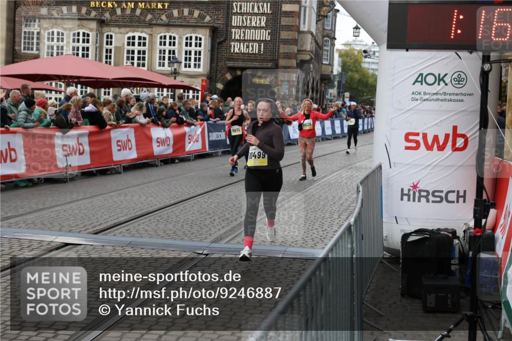 05.10.2025 - 20. swb-Marathon Bremen Yannick Fuchs http://msf.ph/oto/9246887 05.10.2025 11:12:11 Ziel 7007, 9420, 9726, 9867, 10499, 10815, 10839, 10849, 11215 meine-sportfotos.de