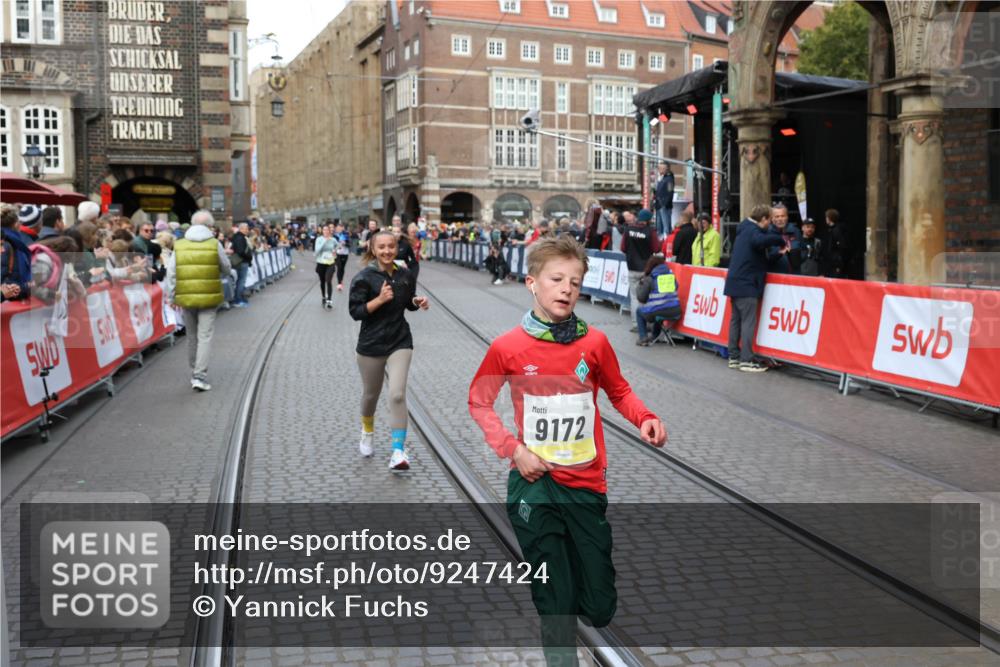 05.10.2025 - 20. swb-Marathon Bremen Yannick Fuchs http://msf.ph/oto/9247424 05.10.2025 10:52:33 Ziel 9172, 9584, 9987, 10241, 10507, 10608, 10719, 11528, 11665 meine-sportfotos.de