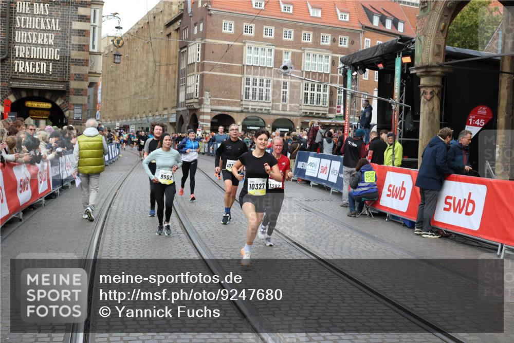 05.10.2025 - 20. swb-Marathon Bremen Yannick Fuchs http://msf.ph/oto/9247680 05.10.2025 10:52:36 Ziel 9172, 9584, 9903, 10241, 10327, 10388, 10507, 10608, 10719, 11283, 11387, 11528 meine-sportfotos.de