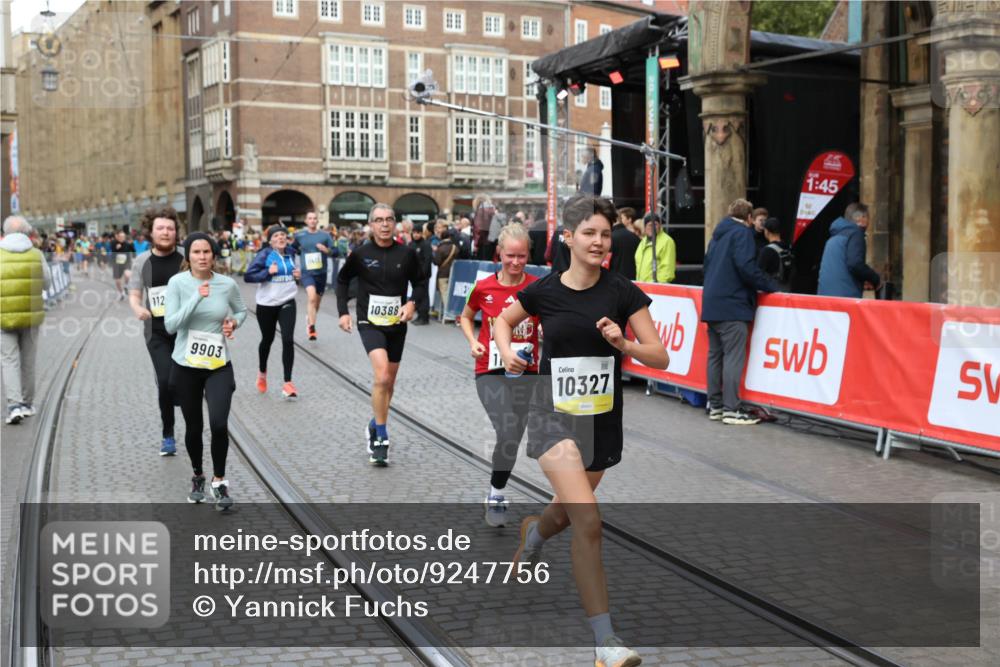05.10.2025 - 20. swb-Marathon Bremen Yannick Fuchs http://msf.ph/oto/9247756 05.10.2025 10:52:37 Ziel 8888, 9172, 9903, 10241, 10327, 10388, 10507, 10608, 11283, 11387, 11413, 11528 meine-sportfotos.de