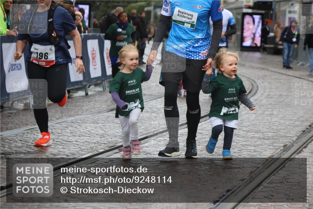 05.10.2025 - 20. swb-Marathon Bremen Strokosch-Dieckow http://msf.ph/oto/9248114 05.10.2025 15:25:28 Ziel 196 meine-sportfotos.de