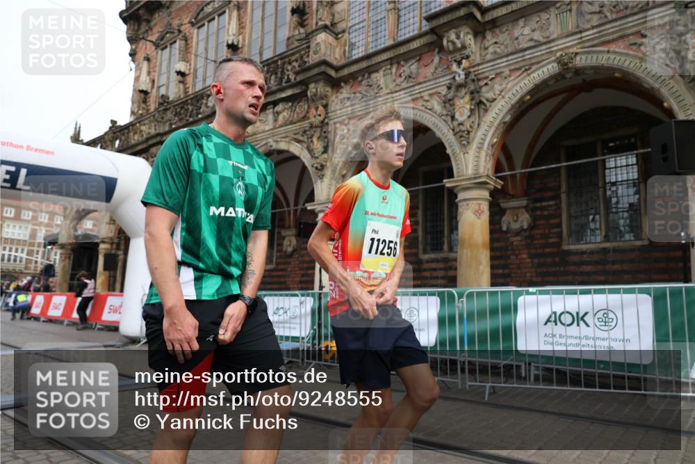 05.10.2025 - 20. swb-Marathon Bremen Yannick Fuchs http://msf.ph/oto/9248555 05.10.2025 10:44:08 Ziel 9170, 9865, 10652, 10780, 11256, 11316, 11503, 11683 meine-sportfotos.de