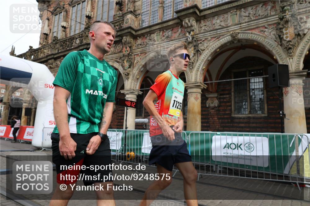 05.10.2025 - 20. swb-Marathon Bremen Yannick Fuchs http://msf.ph/oto/9248575 05.10.2025 10:44:08 Ziel 9170, 9865, 10652, 10780, 11256, 11316, 11503, 11683 meine-sportfotos.de