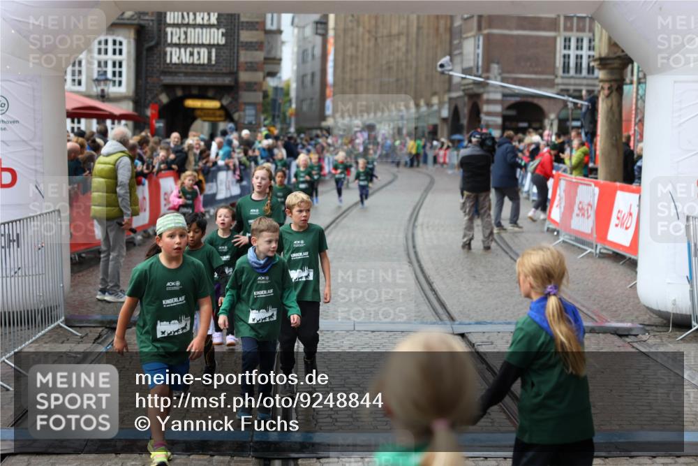 05.10.2025 - 20. swb-Marathon Bremen Yannick Fuchs http://msf.ph/oto/9248844 05.10.2025 15:21:20 Ziel  meine-sportfotos.de