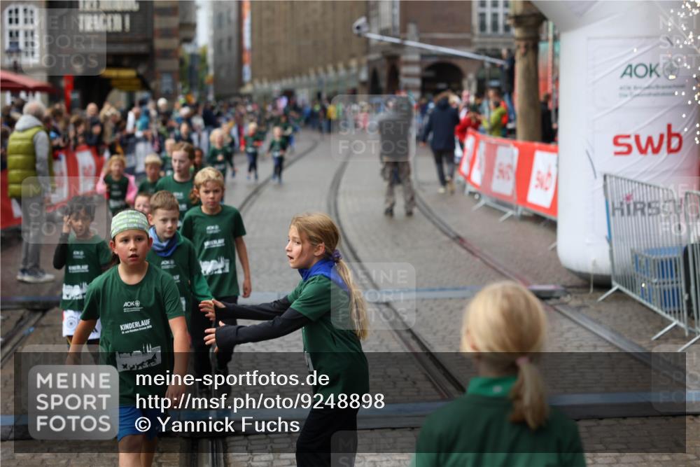 05.10.2025 - 20. swb-Marathon Bremen Yannick Fuchs http://msf.ph/oto/9248898 05.10.2025 15:21:21 Ziel  meine-sportfotos.de