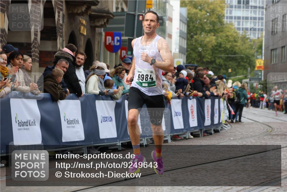 05.10.2025 - 20. swb-Marathon Bremen Strokosch-Dieckow http://msf.ph/oto/9249643 05.10.2025 12:47:38 Ziel 1688, 6984 meine-sportfotos.de