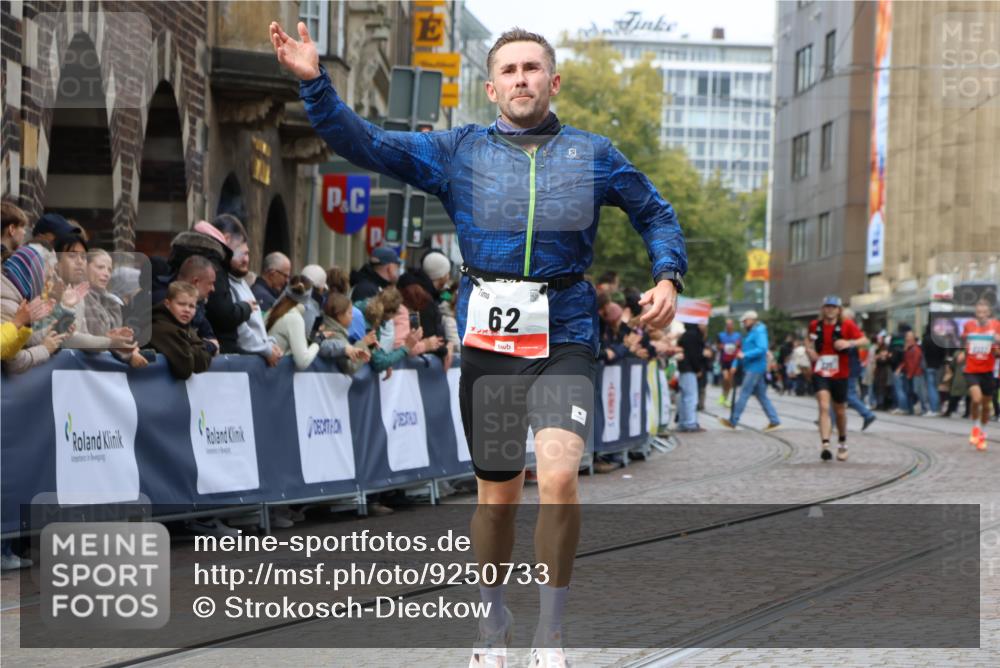05.10.2025 - 20. swb-Marathon Bremen Strokosch-Dieckow http://msf.ph/oto/9250733 05.10.2025 12:48:37 Ziel 62, 603, 742, 871 meine-sportfotos.de