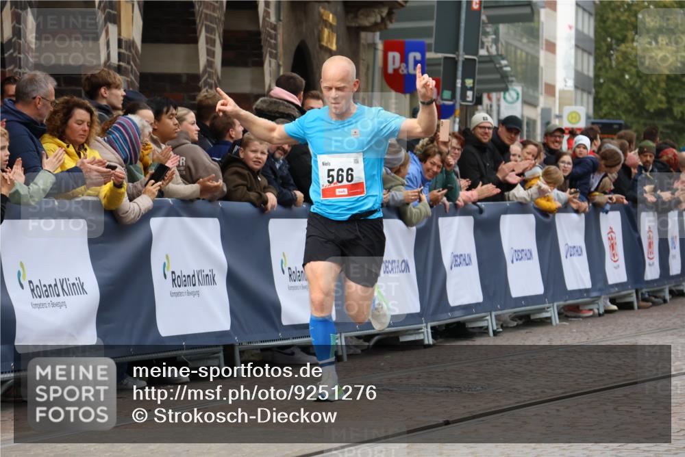 05.10.2025 - 20. swb-Marathon Bremen Strokosch-Dieckow http://msf.ph/oto/9251276 05.10.2025 12:49:11 Ziel 566 meine-sportfotos.de