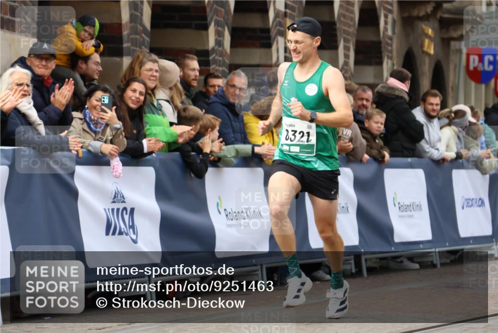 05.10.2025 - 20. swb-Marathon Bremen Strokosch-Dieckow http://msf.ph/oto/9251463 05.10.2025 12:49:27 Ziel 632, 8321 meine-sportfotos.de