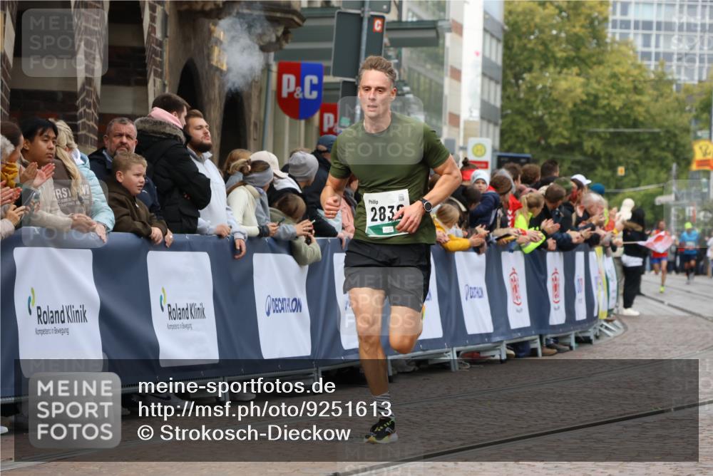 05.10.2025 - 20. swb-Marathon Bremen Strokosch-Dieckow http://msf.ph/oto/9251613 05.10.2025 12:49:45 Ziel 2838 meine-sportfotos.de