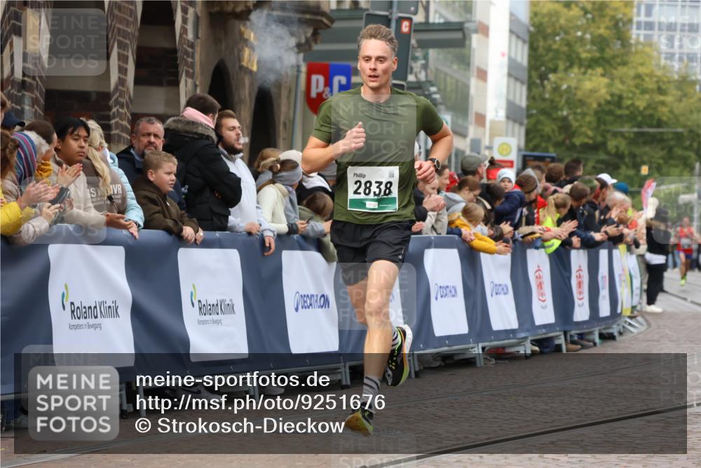 05.10.2025 - 20. swb-Marathon Bremen Strokosch-Dieckow http://msf.ph/oto/9251676 05.10.2025 12:49:45 Ziel 2838 meine-sportfotos.de