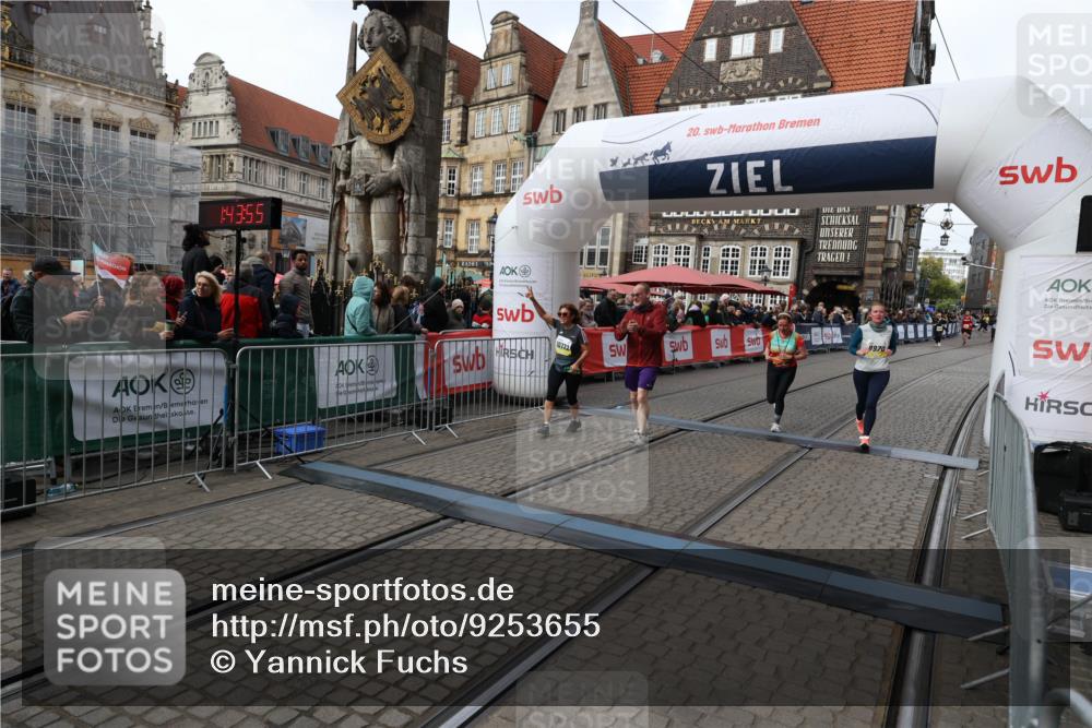 05.10.2025 - 20. swb-Marathon Bremen Yannick Fuchs http://msf.ph/oto/9253655 05.10.2025 11:14:44 Ziel 9861, 9970, 10292, 10722, 11072, 11139, 11473 meine-sportfotos.de