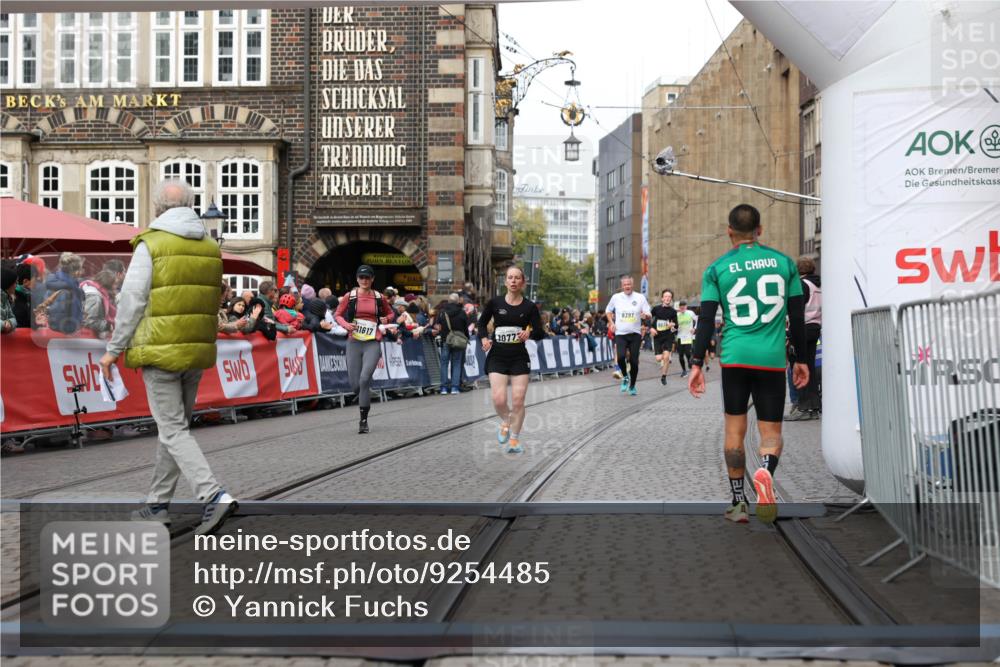 05.10.2025 - 20. swb-Marathon Bremen Yannick Fuchs http://msf.ph/oto/9254485 05.10.2025 10:46:00 Ziel 9285, 9960, 10350, 10773, 10823, 11617 meine-sportfotos.de