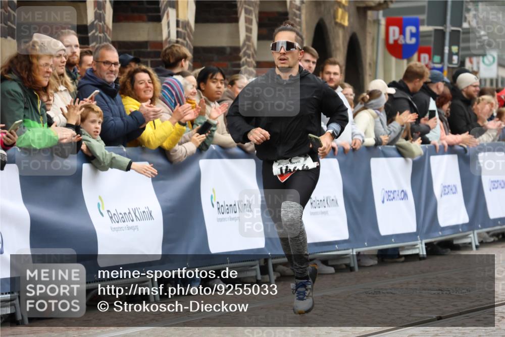 05.10.2025 - 20. swb-Marathon Bremen Strokosch-Dieckow http://msf.ph/oto/9255033 05.10.2025 12:53:20 Ziel 925, 1444, 3975, 5074 meine-sportfotos.de