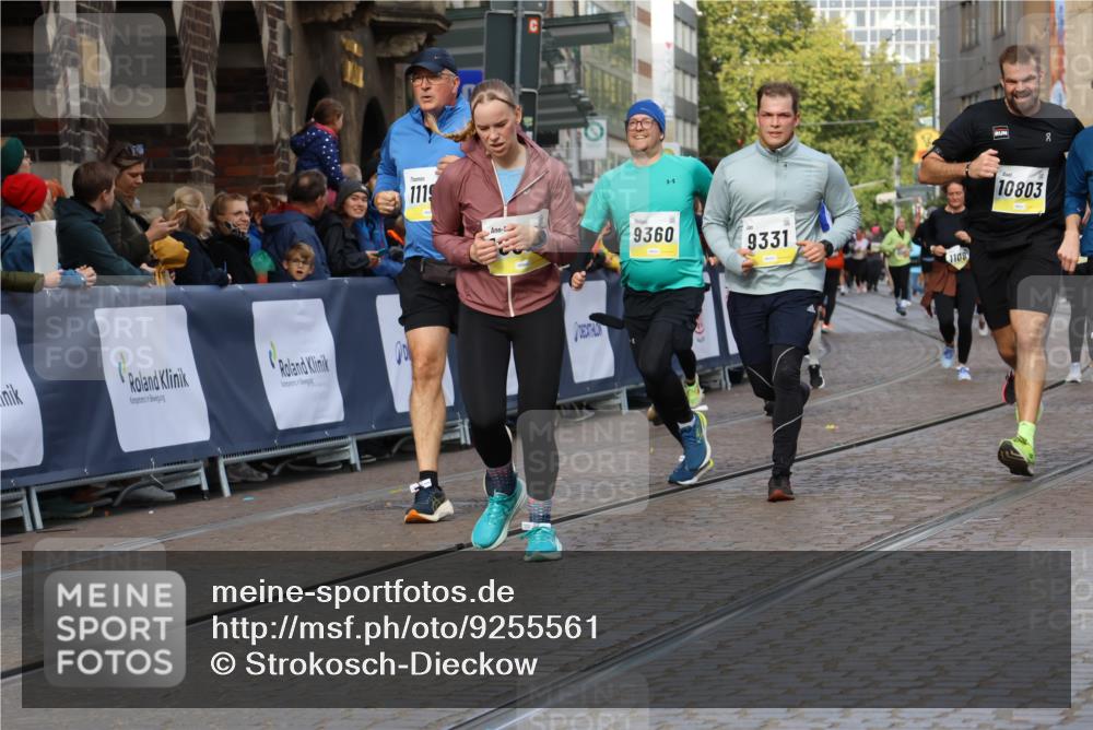 05.10.2025 - 20. swb-Marathon Bremen Strokosch-Dieckow http://msf.ph/oto/9255561 05.10.2025 11:02:45 Ziel 9331, 9360, 9516, 9841, 10129, 10207, 10510, 10530, 10734, 10803, 10804, 10940, 11024, 11087, 11193, 11576 meine-sportfotos.de