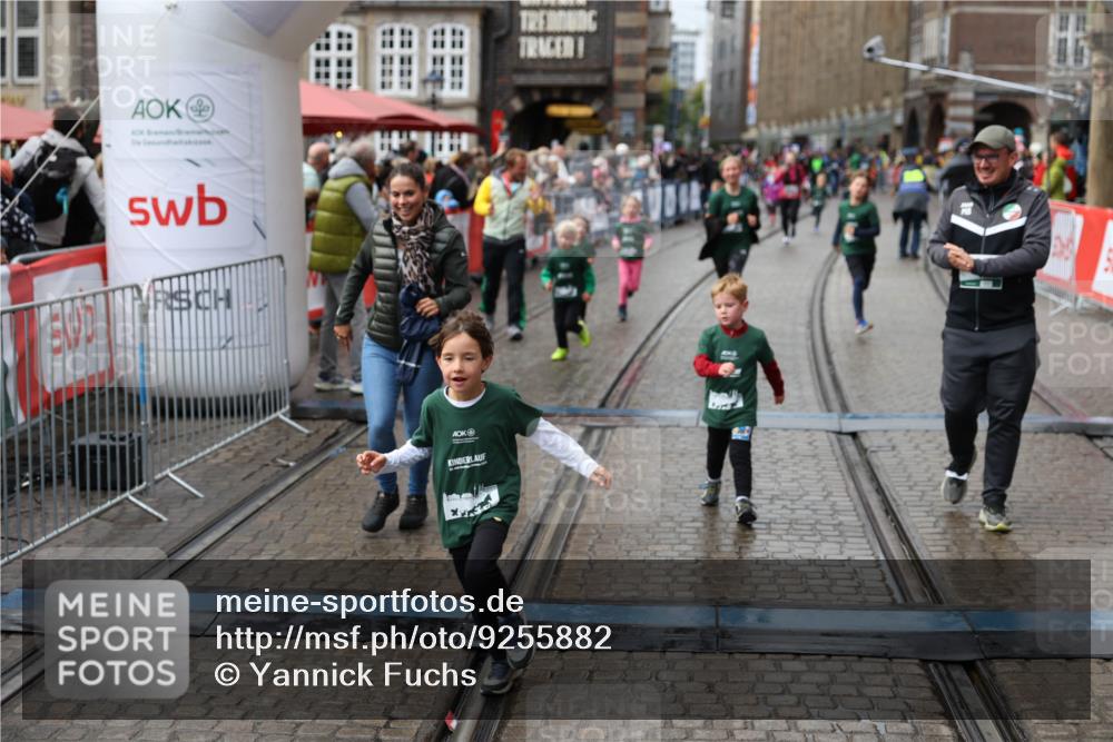 05.10.2025 - 20. swb-Marathon Bremen Yannick Fuchs http://msf.ph/oto/9255882 05.10.2025 15:22:40 Ziel  meine-sportfotos.de