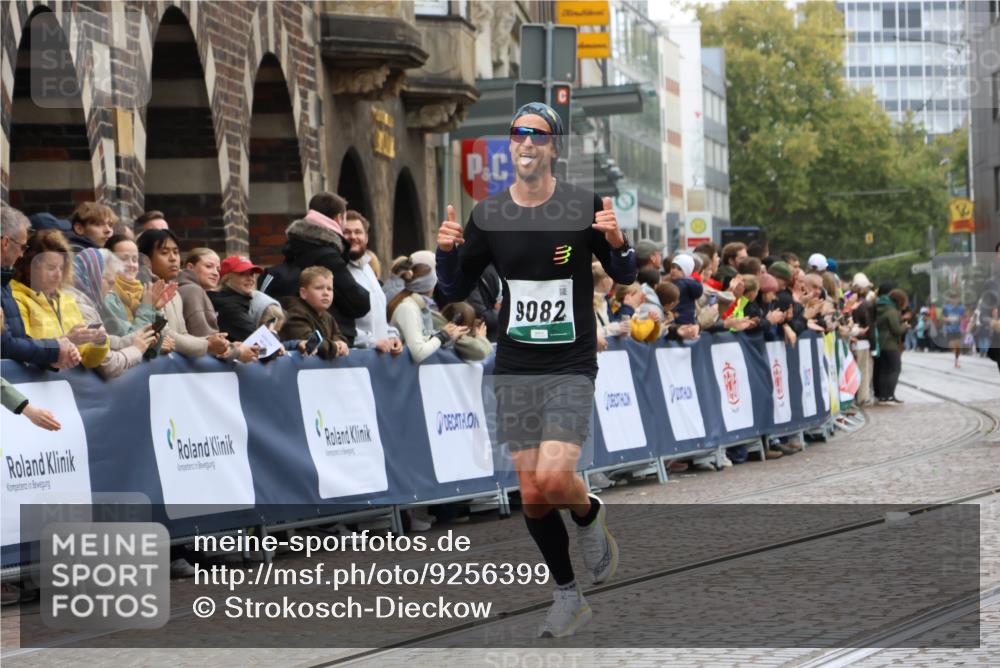 05.10.2025 - 20. swb-Marathon Bremen Strokosch-Dieckow http://msf.ph/oto/9256399 05.10.2025 12:54:15 Ziel 1889, 9082 meine-sportfotos.de