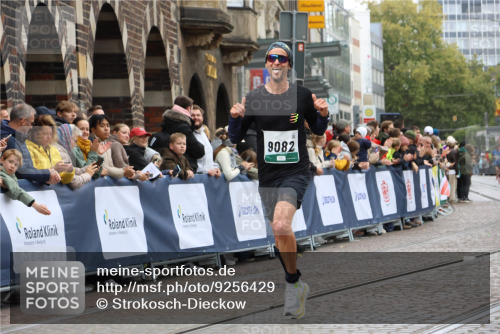 05.10.2025 - 20. swb-Marathon Bremen Strokosch-Dieckow http://msf.ph/oto/9256429 05.10.2025 12:54:15 Ziel 1889, 9082 meine-sportfotos.de
