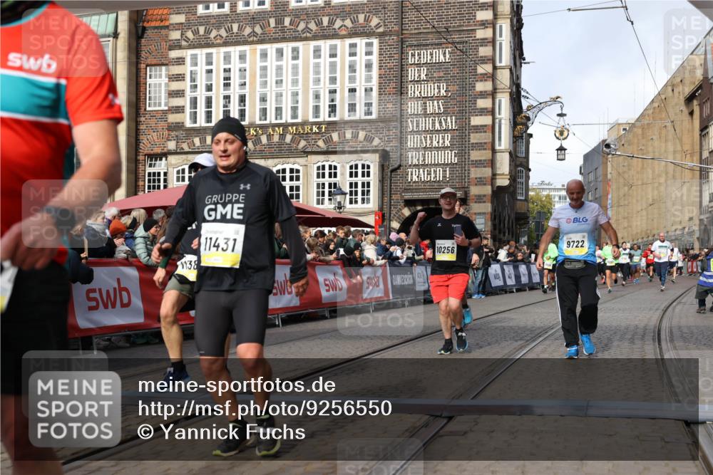 05.10.2025 - 20. swb-Marathon Bremen Yannick Fuchs http://msf.ph/oto/9256550 05.10.2025 10:55:31 Ziel 9201, 9350, 9514, 9654, 9722, 9881, 9902, 9933, 10116, 10256, 10260, 10970, 11042, 11115, 11380, 11431, 11702 meine-sportfotos.de