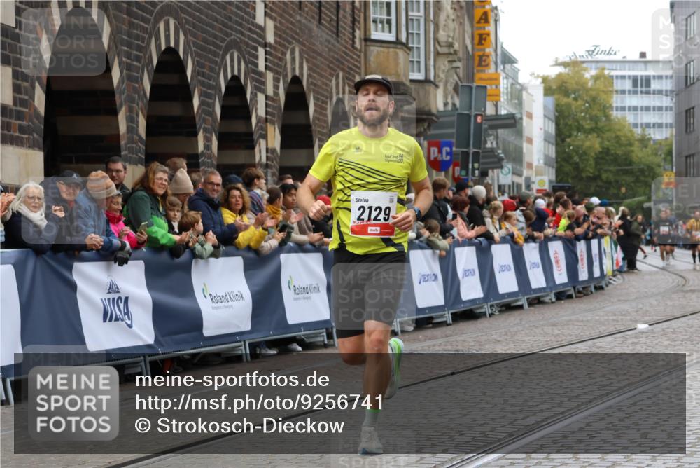 05.10.2025 - 20. swb-Marathon Bremen Strokosch-Dieckow http://msf.ph/oto/9256741 05.10.2025 12:54:29 Ziel 2129, 5240 meine-sportfotos.de