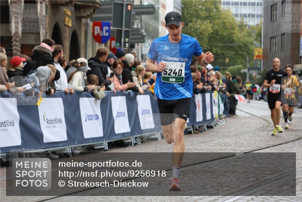 05.10.2025 - 20. swb-Marathon Bremen Strokosch-Dieckow http://msf.ph/oto/9256918 05.10.2025 12:54:35 Ziel 1338, 5240 meine-sportfotos.de